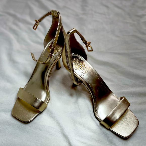 Gold Vince Camuto Heels - Picture 2 of 7